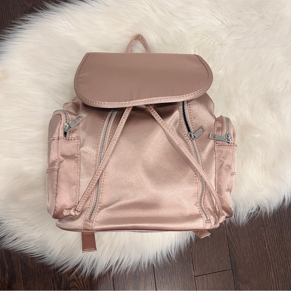 Harlow | Backpack - Picture 7 of 8